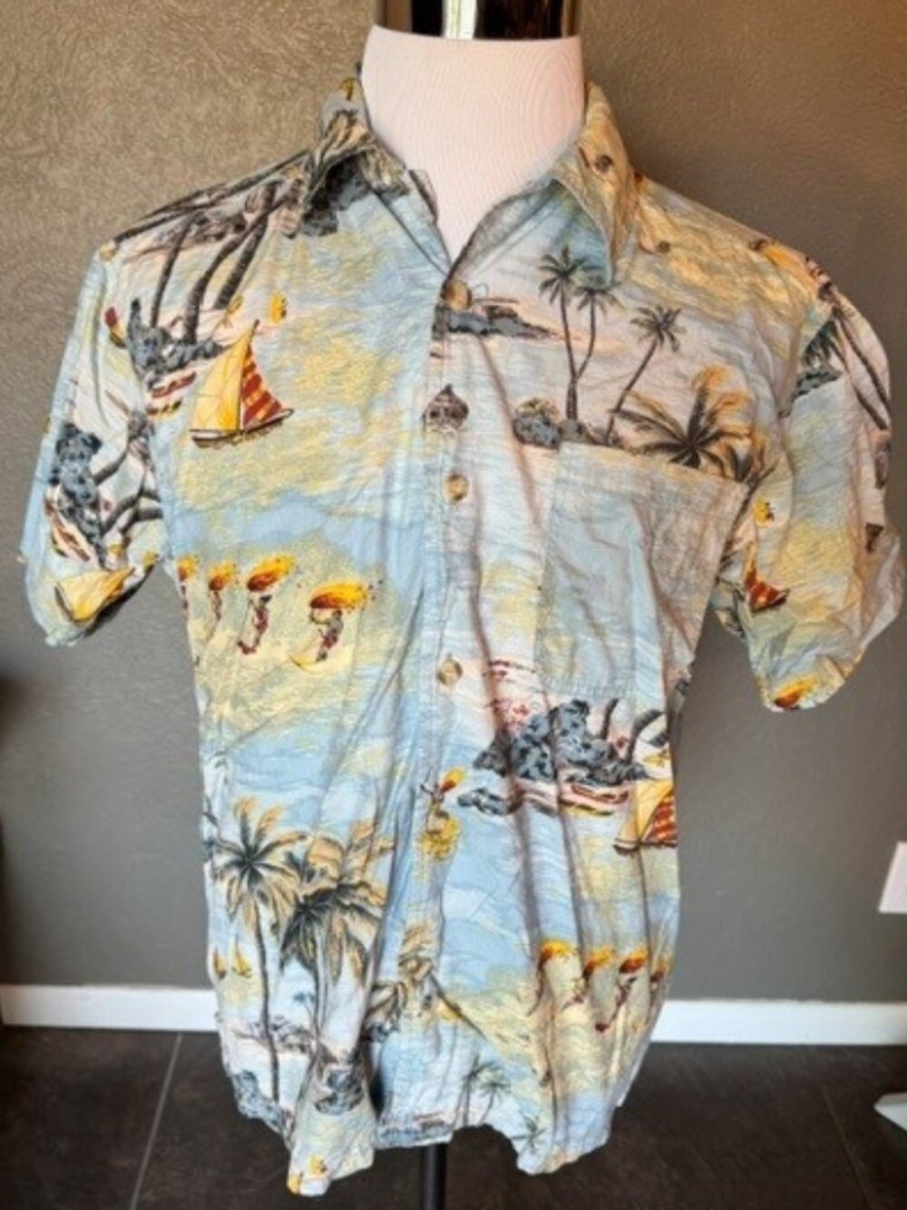 Roots of Canada Men's Hawaiian Shirt